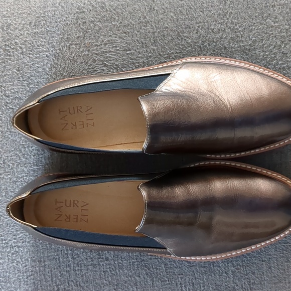 NATURALIZER Adra Slip-On Shoe. Copper/Bronze. Beautiful Fall shoe for Fall. - Picture 5 of 7